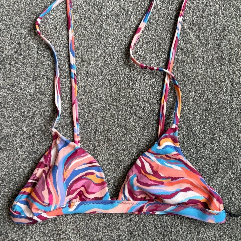 NWT Shade & Shore Shoulder Tie Triangle Bikini Top Multicolor Retro Swirl Print